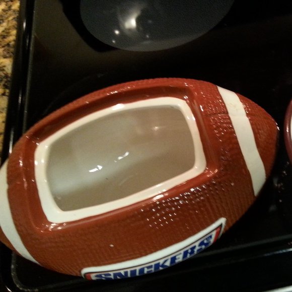 Snickers football Candy bar bowl dish - Picture 3 of 4